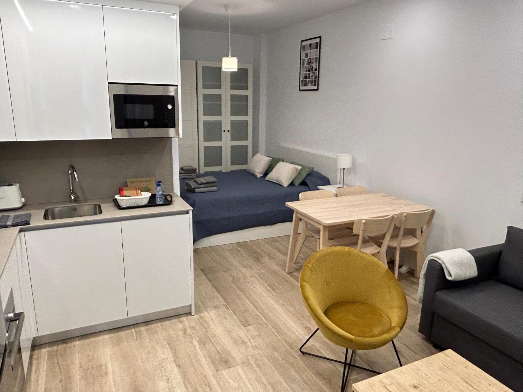 Azca-Bernabeu Apartments Madrid Oda fotoğraf